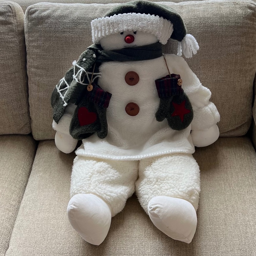 VTG Woof & Poof XLg Snowman Great pre-loved condition from 2000!!!  32” tall